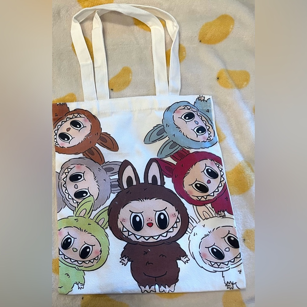 One Labubu Canvas Tote Bag 30×35cm